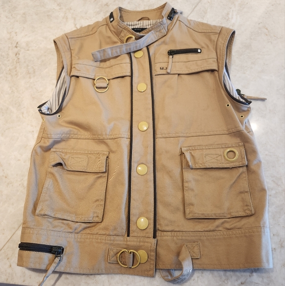 Marc Jacobs vest. Medium - Picture 1 of 6